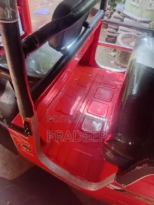 Bajaj RE 2006