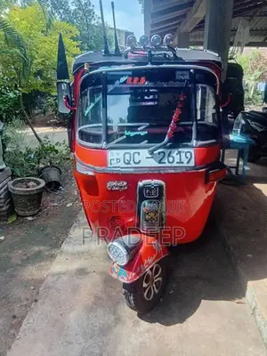 Bajaj RE 2006