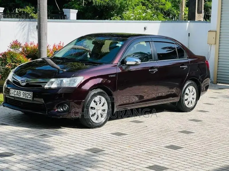 Toyota Axio 2014