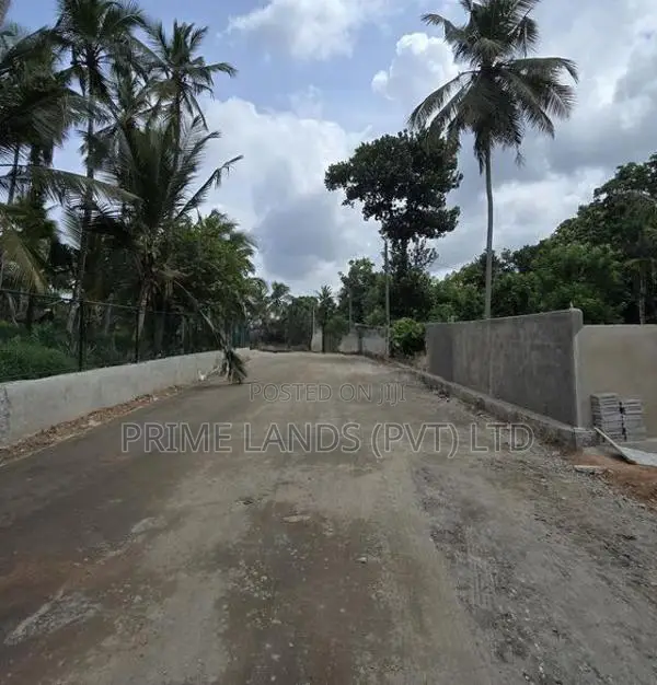 Lands for Sale in Kandana