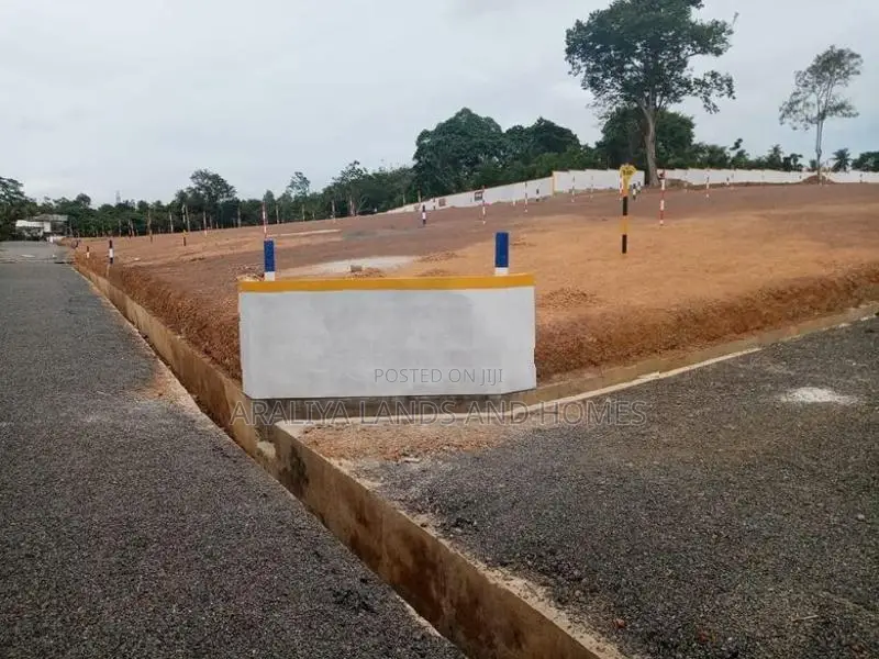 Land for Sale Kesbewa - Kindelpitiya