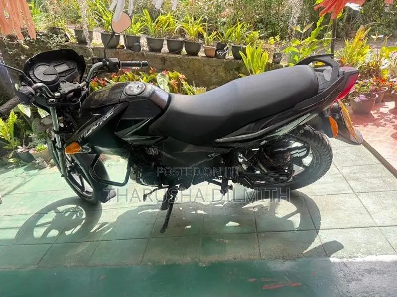 TVS Flame 125 2010