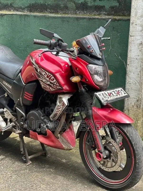 Yamaha FZS V1 2014