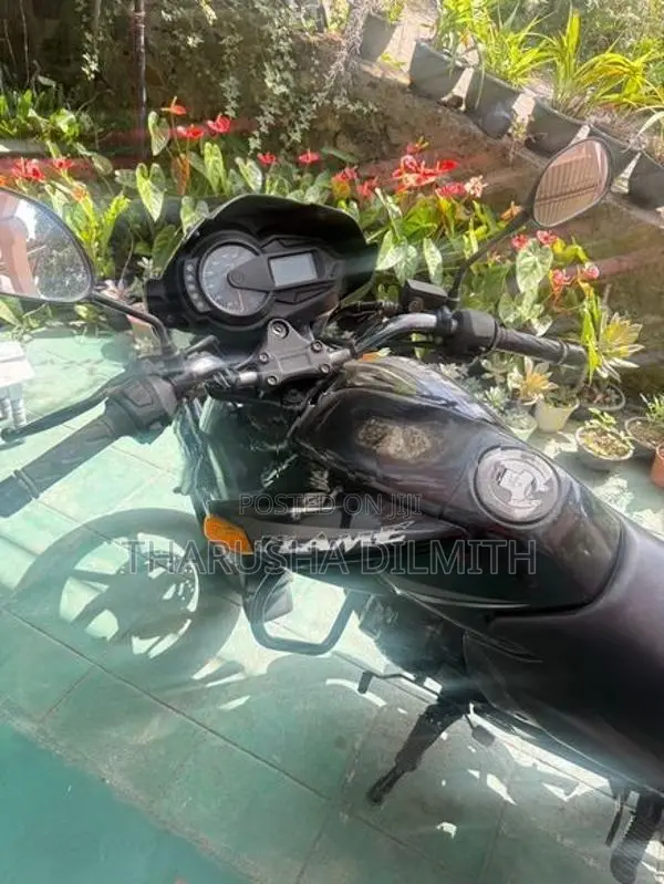 TVS Flame 125 2010