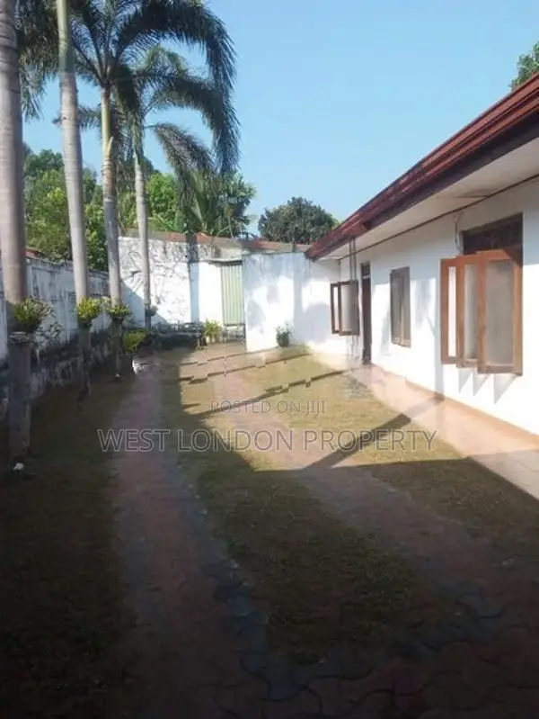 Complete House with Factory for Sale in Ja-Ela