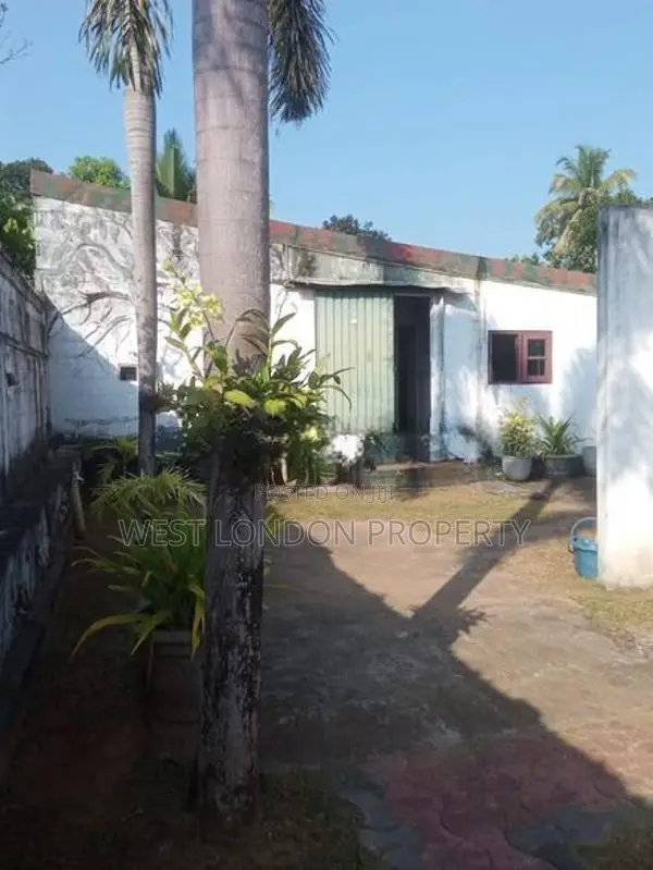 Complete House with Factory for Sale in Ja-Ela