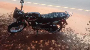 Bajaj CT100 2006