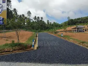 නේවාසික බිම් කොටස් විකිණීම කලුතර