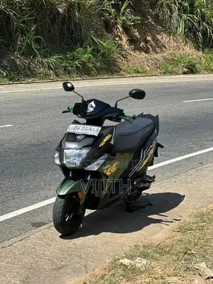 Yamaha Ray ZR 2017