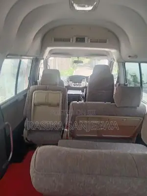 Nissan Caravan E25 2012
