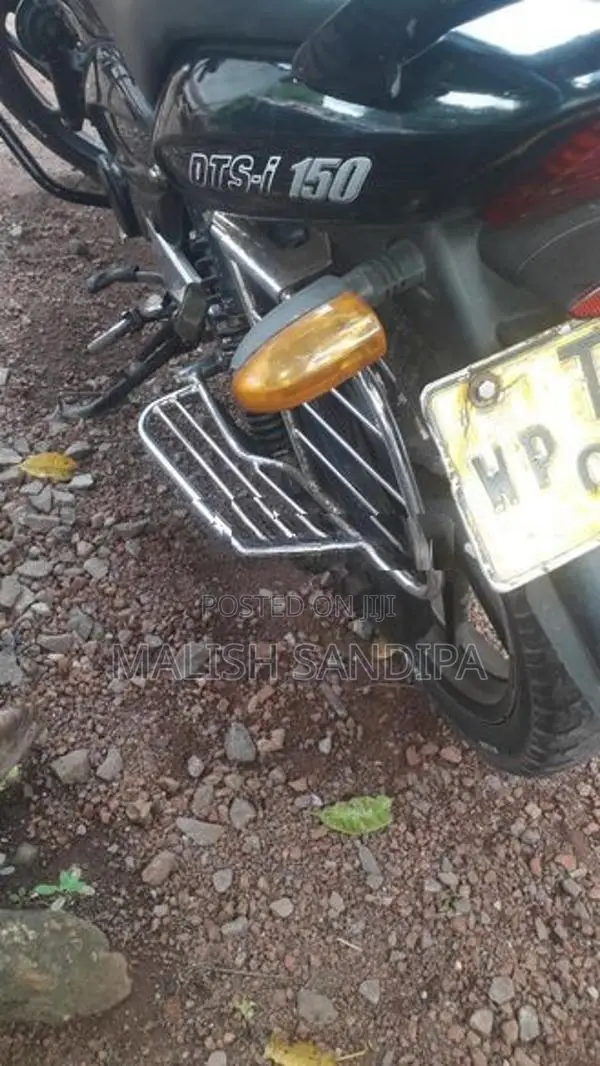 Bajaj Pulsar 150 2006