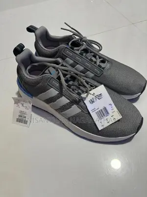 Adidas Sneaker