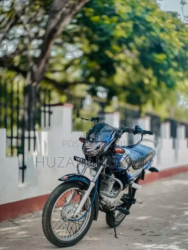 Bajaj CT100 2008