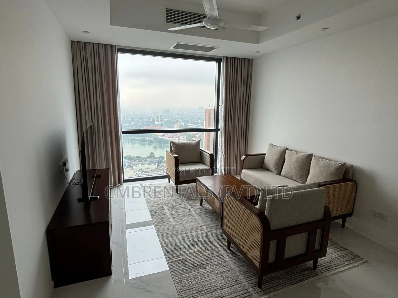 Furnished 3bdrm Apartment in Slave Island for rent