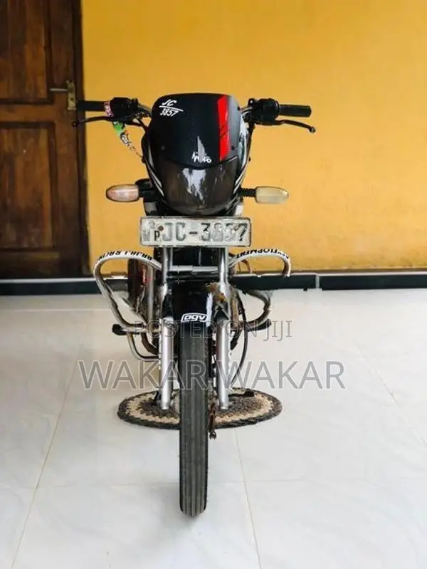 Bajaj Platina 100 2005