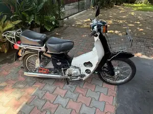 Honda Super Club 2000
