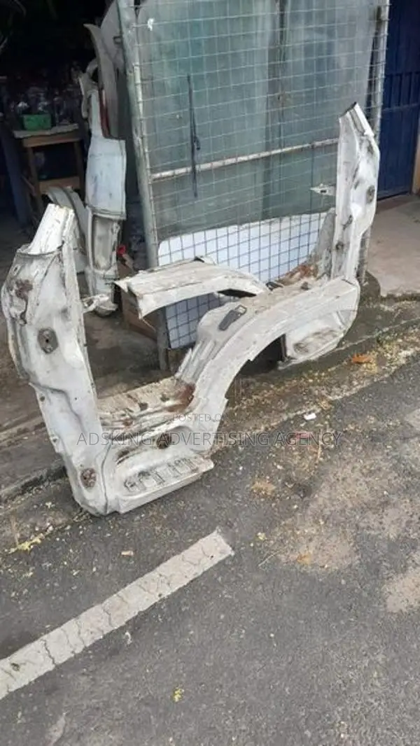 Toyota Hiace Door posts
