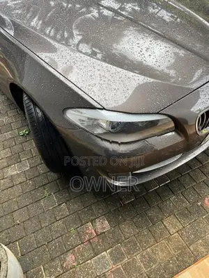 BMW 523i V6 F10 2010
