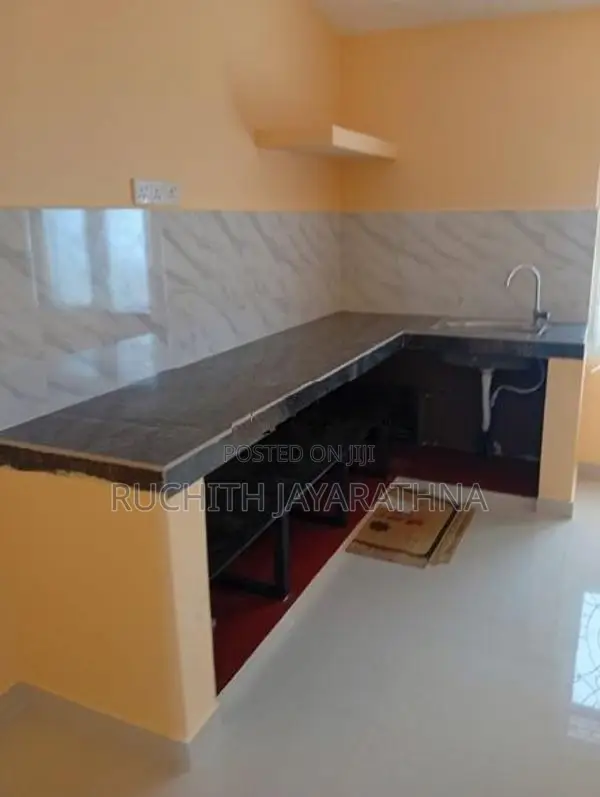 House for Rent Nagoda Close to Central Junction