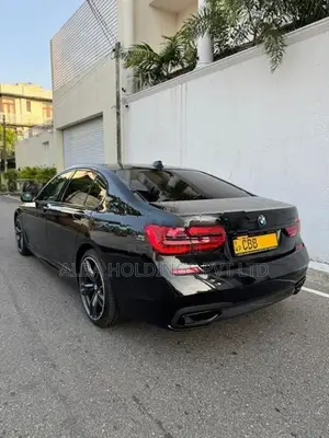 BMW 740e M Sport 2018