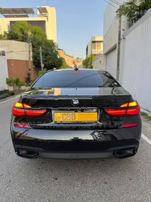 BMW 740e M Sport 2018