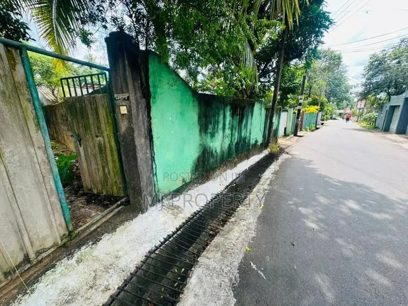 ( YS-1120) Valuable Residential Bare Land Sale in Kottawa