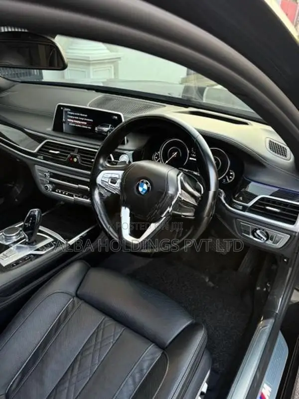 BMW 740e M Sport 2018