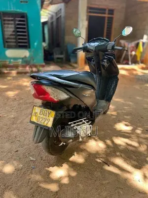 Honda Dio 2018