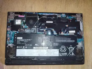 i5 8gen lenovo yoga x1
