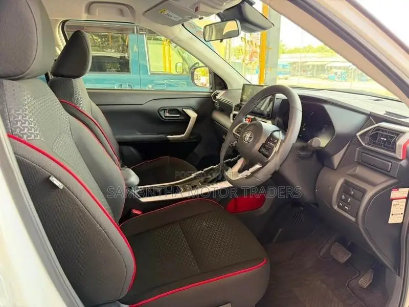 Toyota Raize Hybrid Z Grade 2024