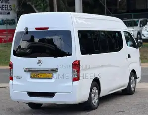 Nissan Caravan NV350 2016