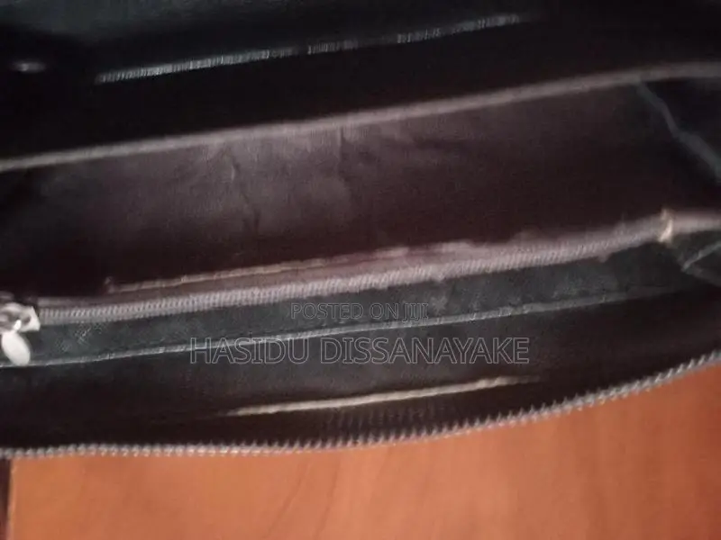 BVEIS Men Purse Long - Used