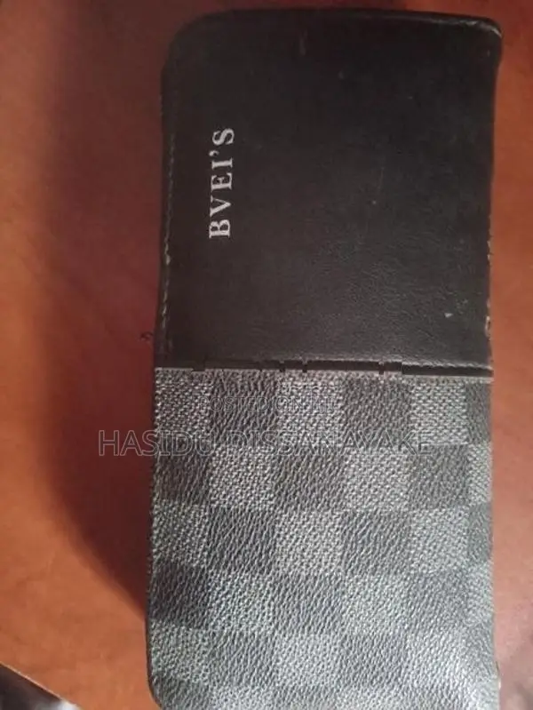 BVEIS Men Purse Long - Used