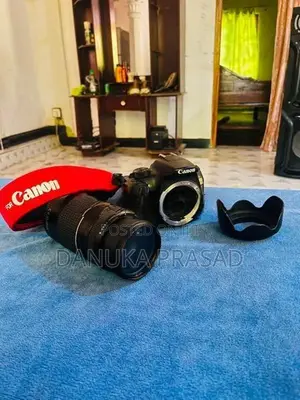 Canon EOS 1300D