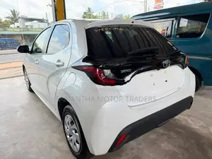 Toyota Yaris X Grade 2024