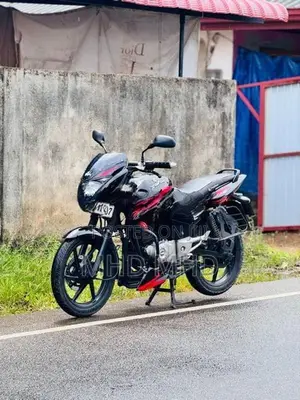 Bajaj Pulsar 150 pulser 2014