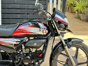 Hero HF Deluxe 2021