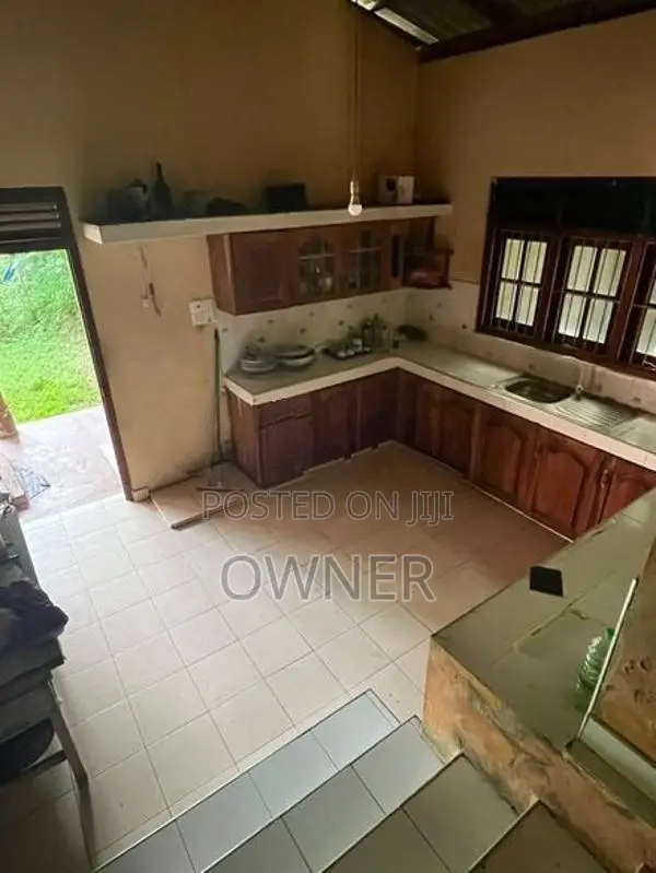 Commercial Property for Sale in Kosgoda