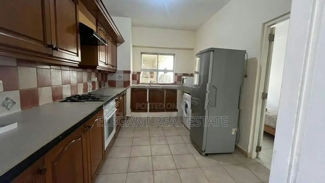 Cinnamon Garden - 03 Bedroom Apartment for Sale in Colombo 07 (A3665)
