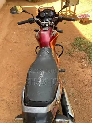 Bajaj Discover 2011