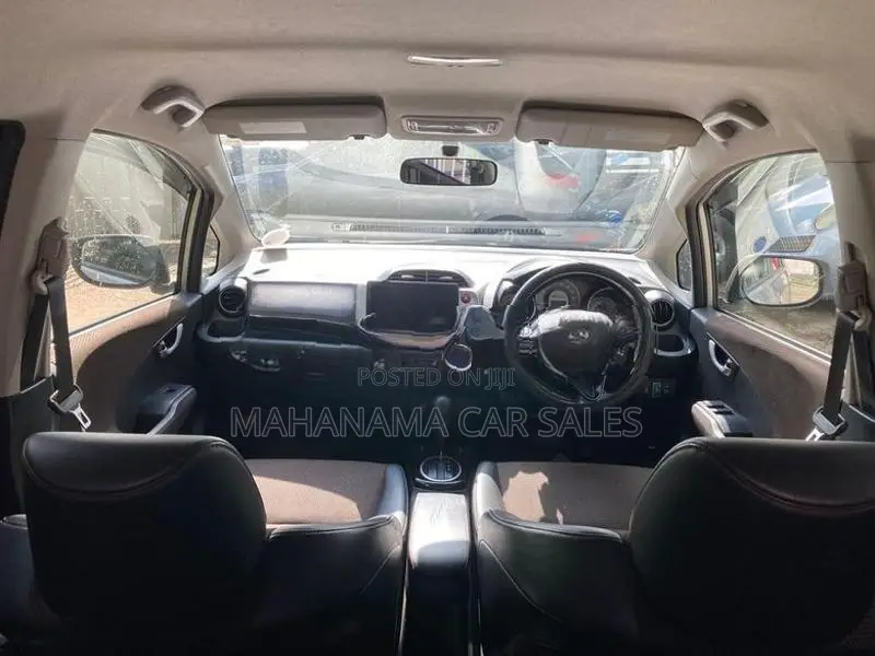 Honda Fit Shuttle 2017