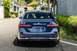 BMW 523i Premium luxury 2023