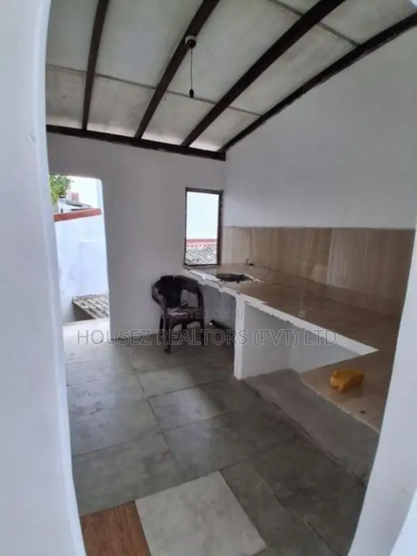 Spacious 2-Storey House for Sale in Pitakotte, Mirihana