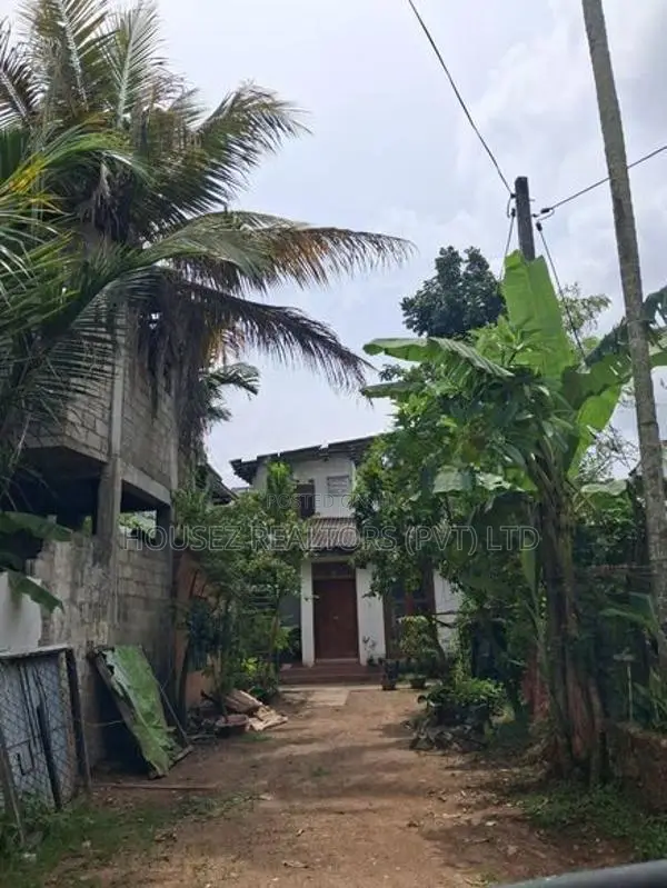 Spacious 2-Storey House for Sale in Pitakotte, Mirihana
