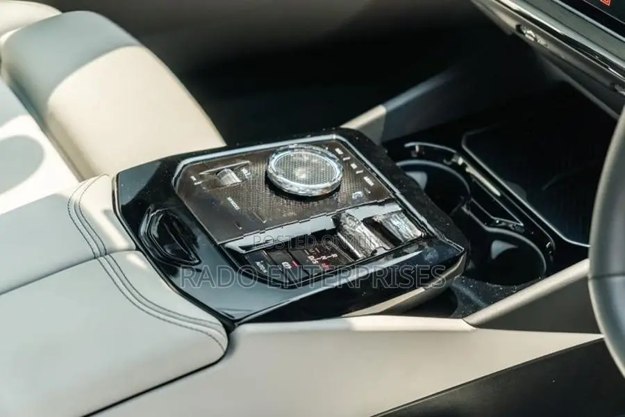 BMW 523i Premium luxury 2023