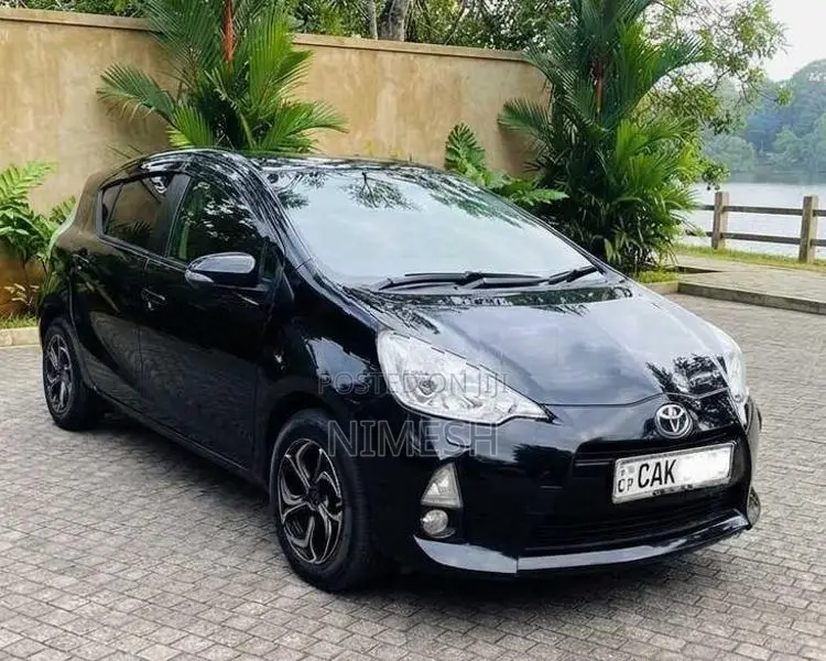 Toyota Aqua 2014