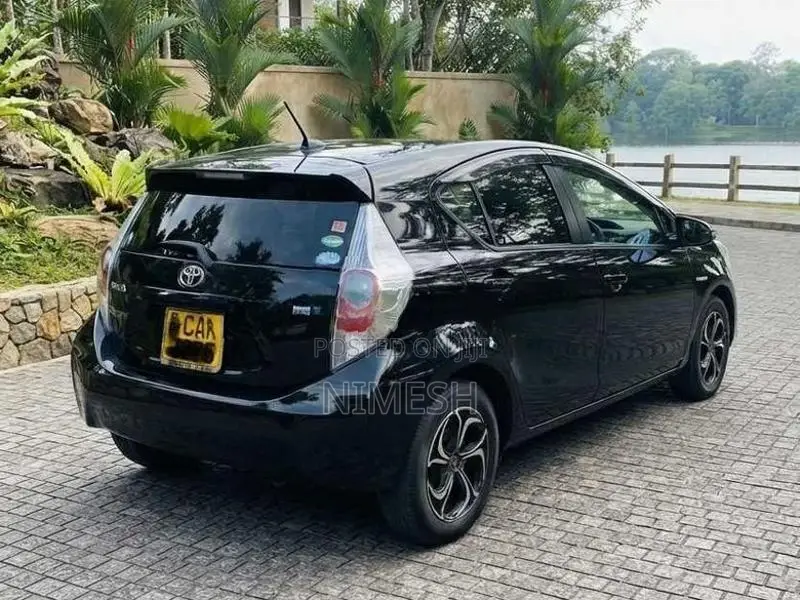 Toyota Aqua 2014