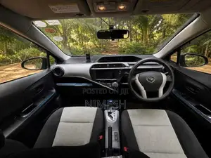 Toyota Aqua 2014