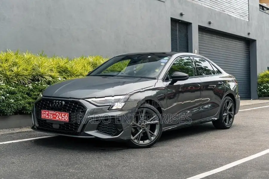 Audi A3 S LINE 2023