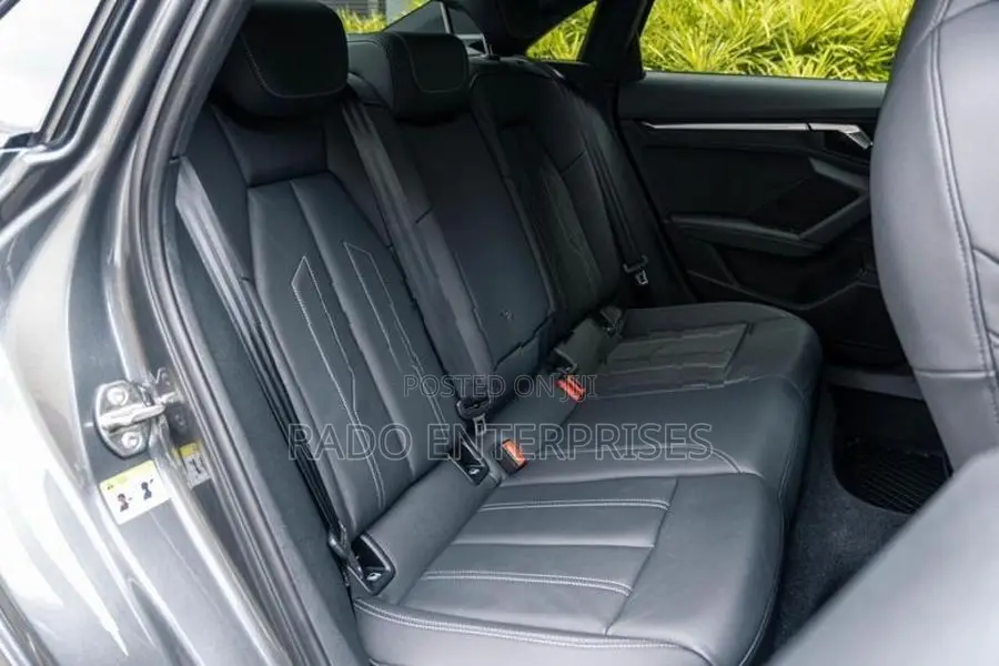 Audi A3 S LINE 2023
